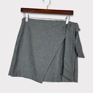 Aritzia Wilfred Houndstooth Wrap Mini Skirt 6 Cashmere Blend Preppy Academia